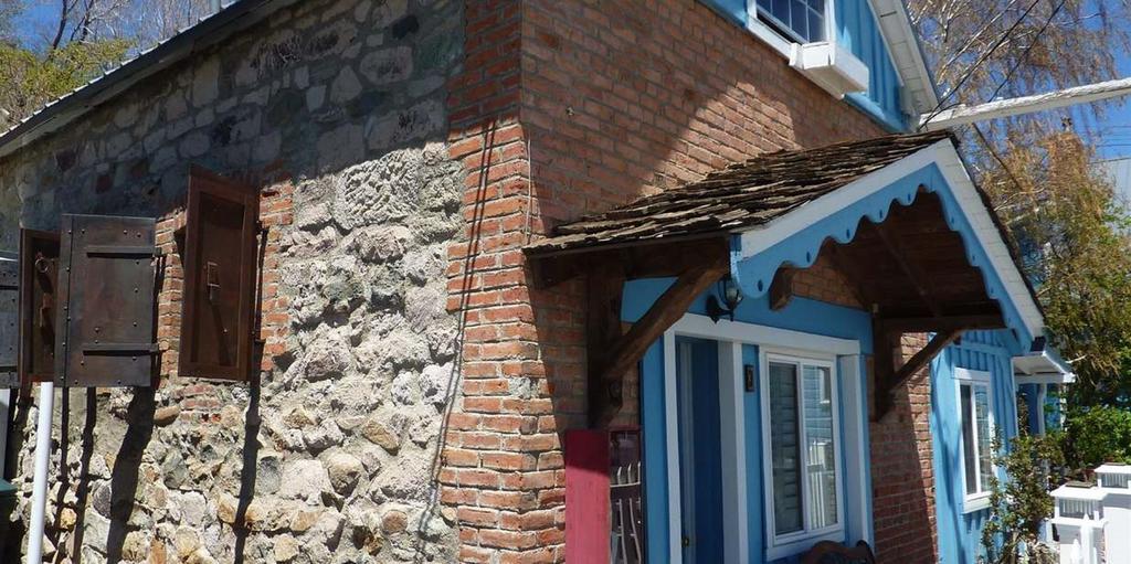Sugarloaf Mountain Motel Virginia City Bagian luar foto